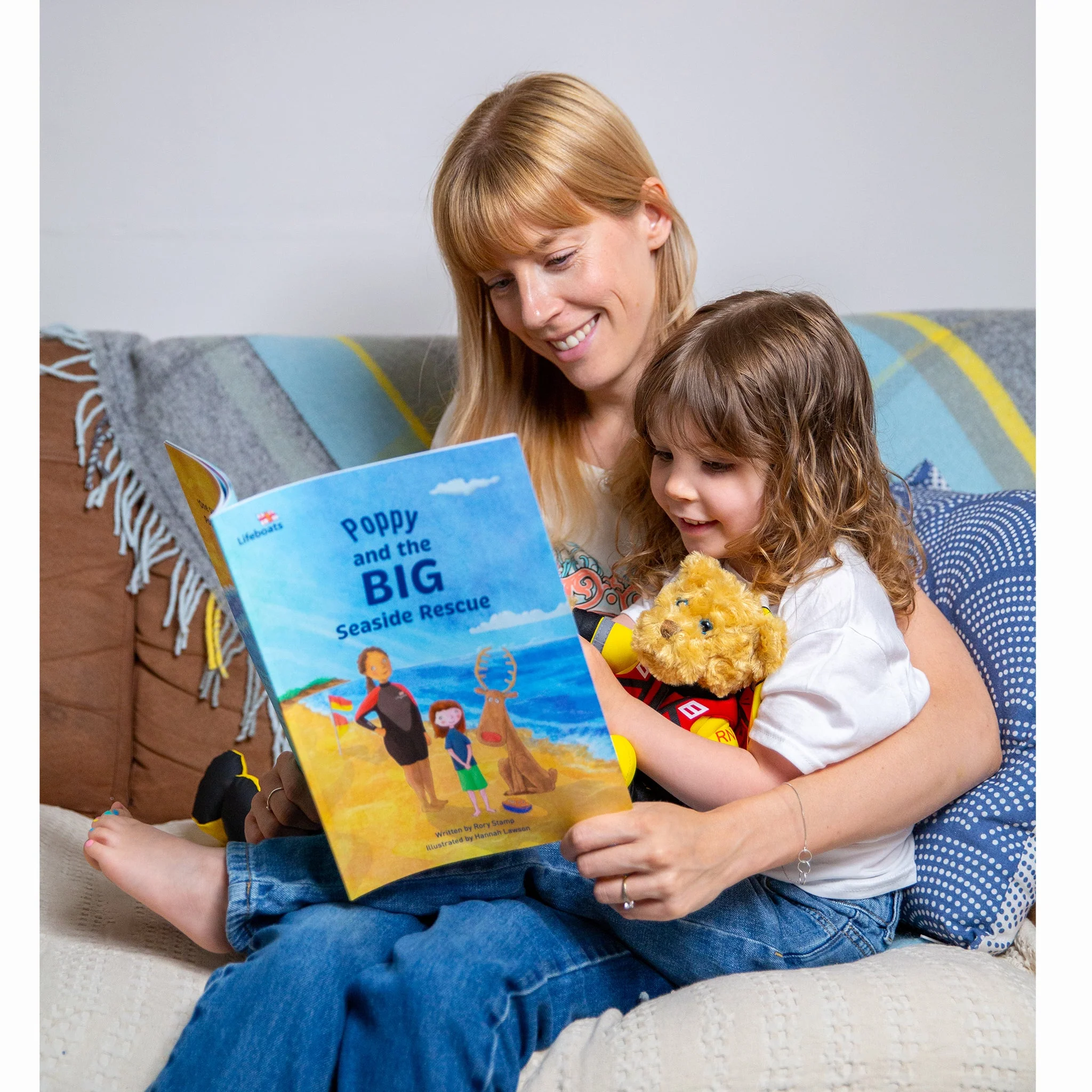 Big Seaside Rescue Personalised Children's Book - Image 4