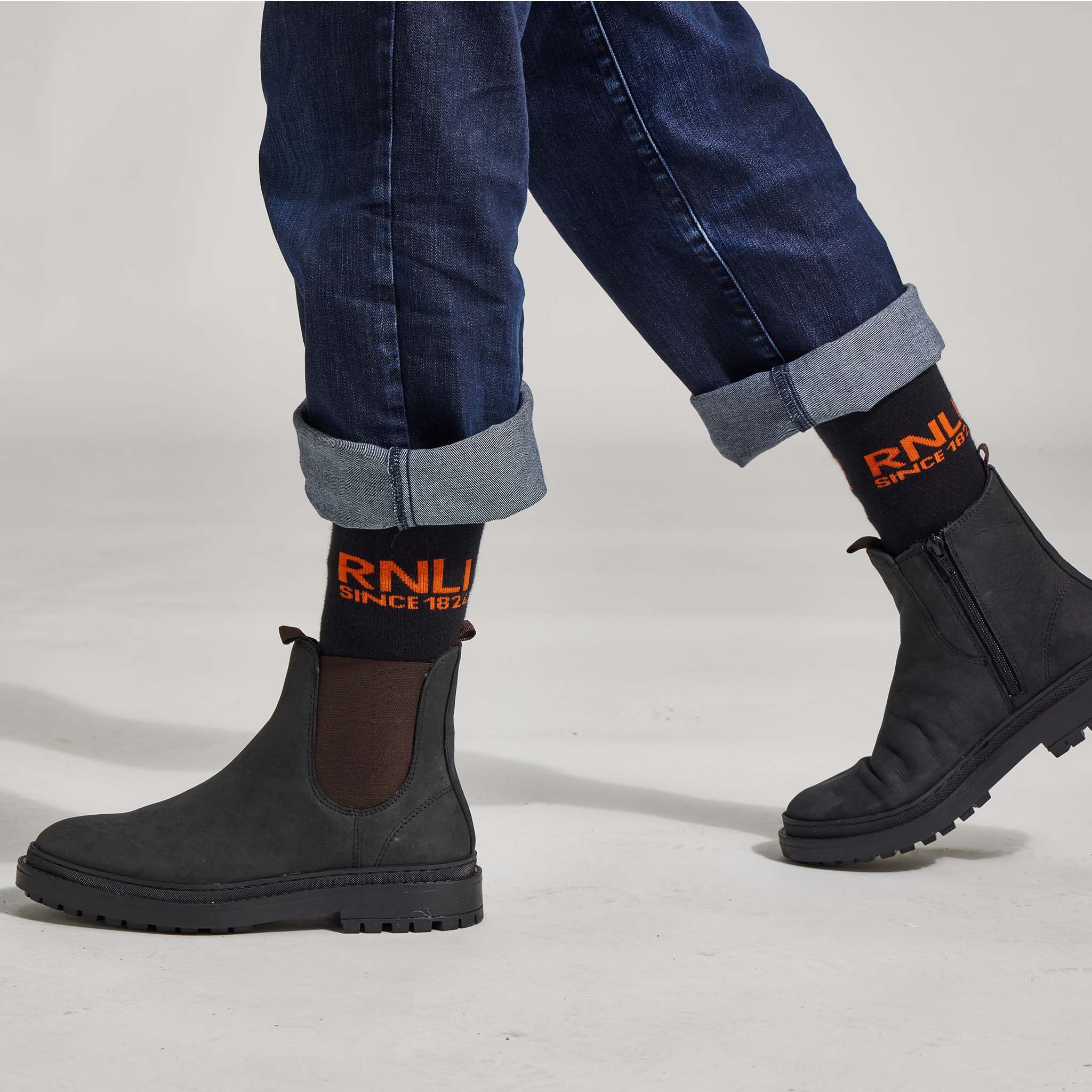 RNLI Since 1824 Welly Socks, Black/Orange - Image 2